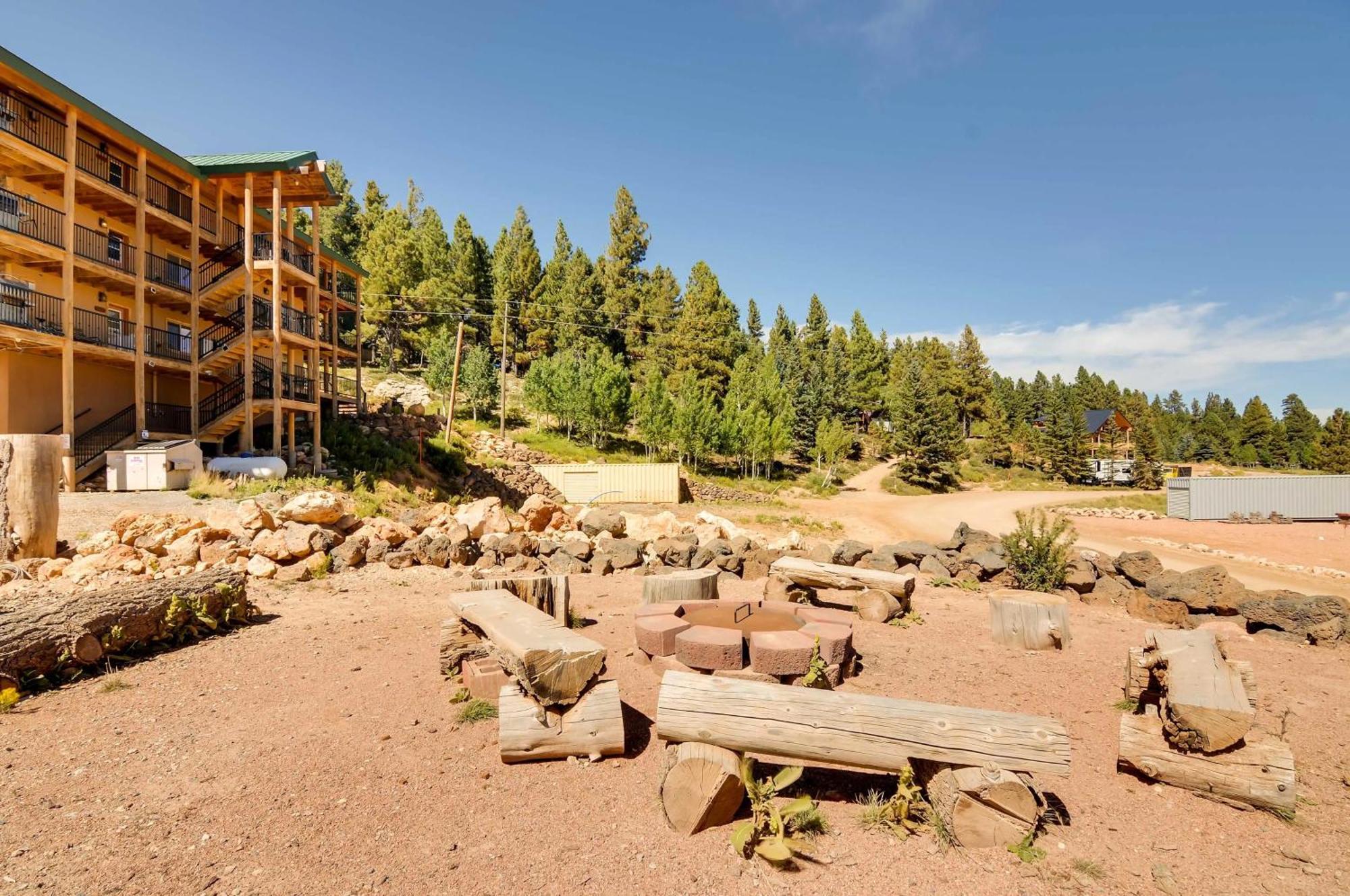 The Lodge At Duck Creek Duck Creek Village Экстерьер фото