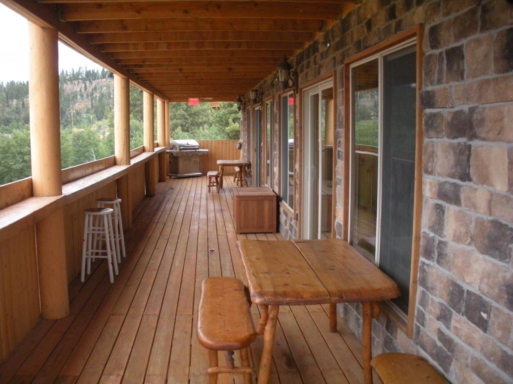 The Lodge At Duck Creek Duck Creek Village Номер фото