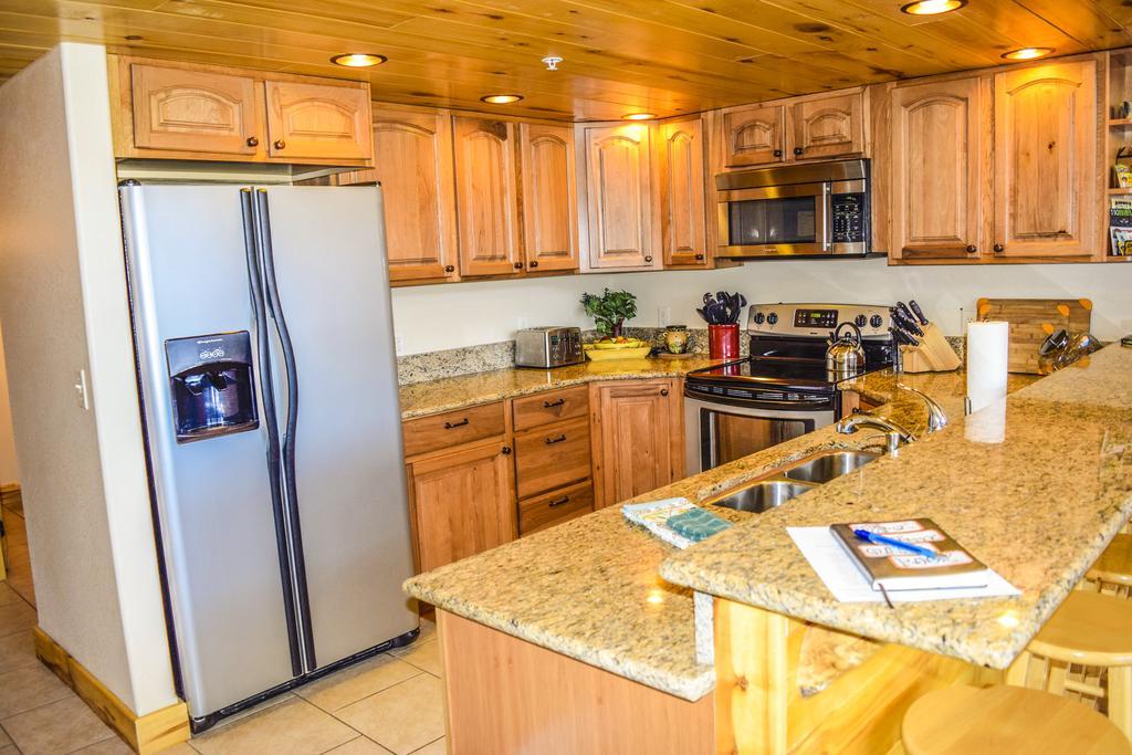 The Lodge At Duck Creek Duck Creek Village Экстерьер фото